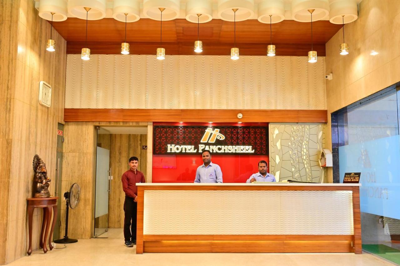 Hotel Panchsheel Ayodhya ภายนอก รูปภาพ